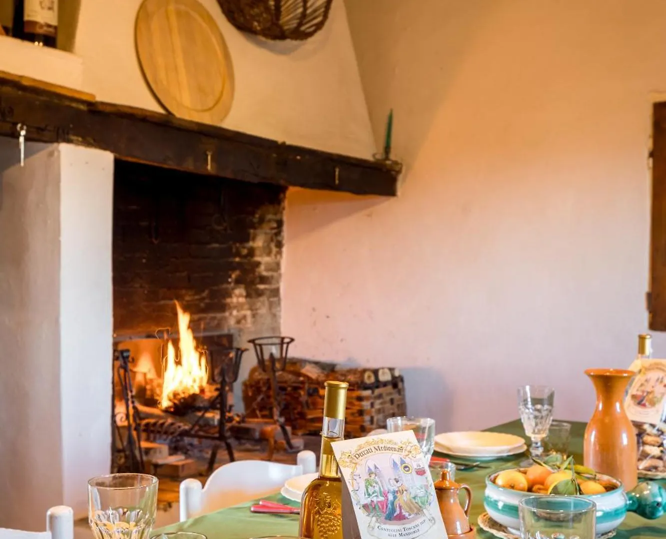 Holiday home Spacious Estate In San Gimignano Italy