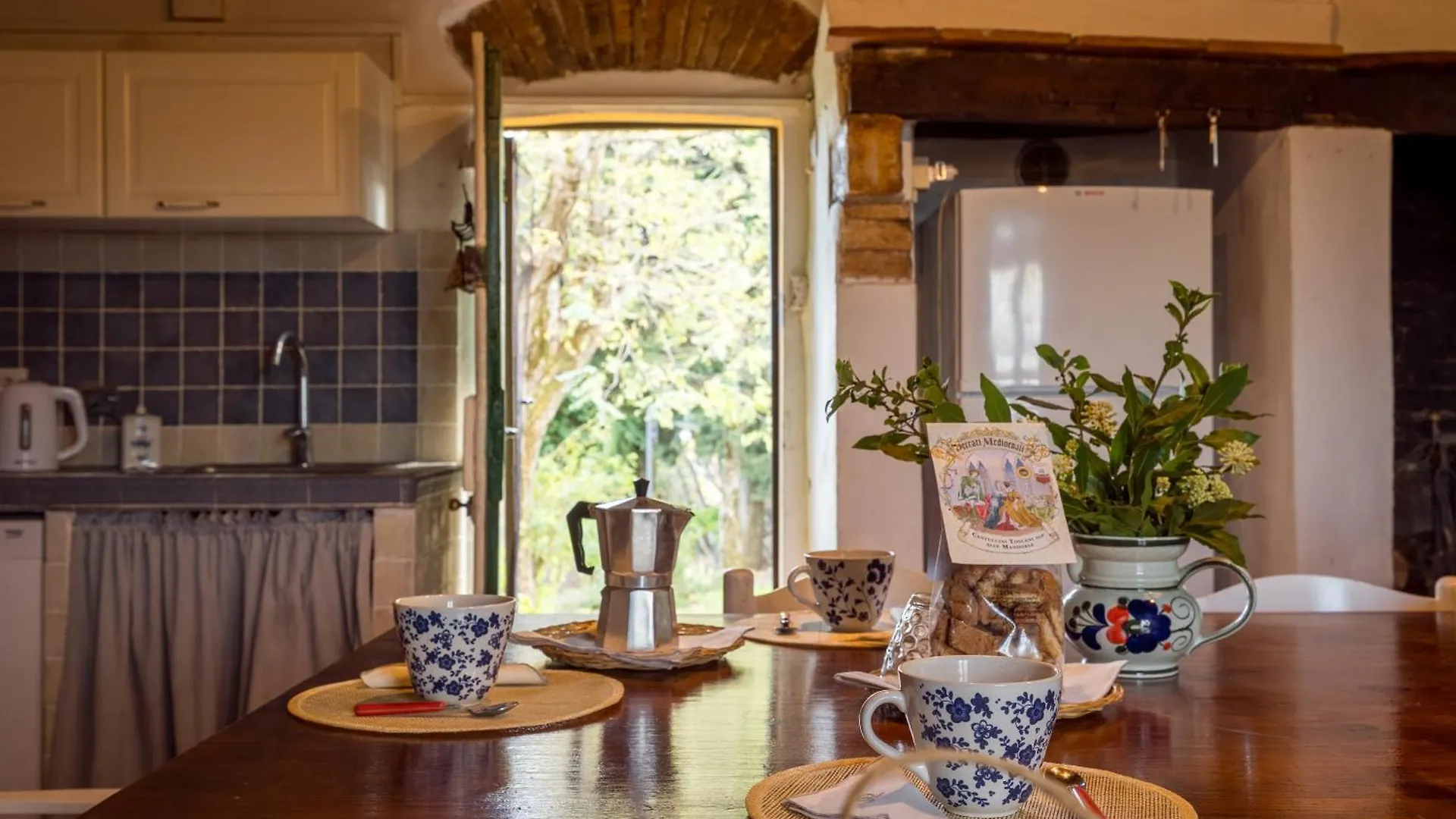 Holiday home Spacious Estate In San Gimignano Italy