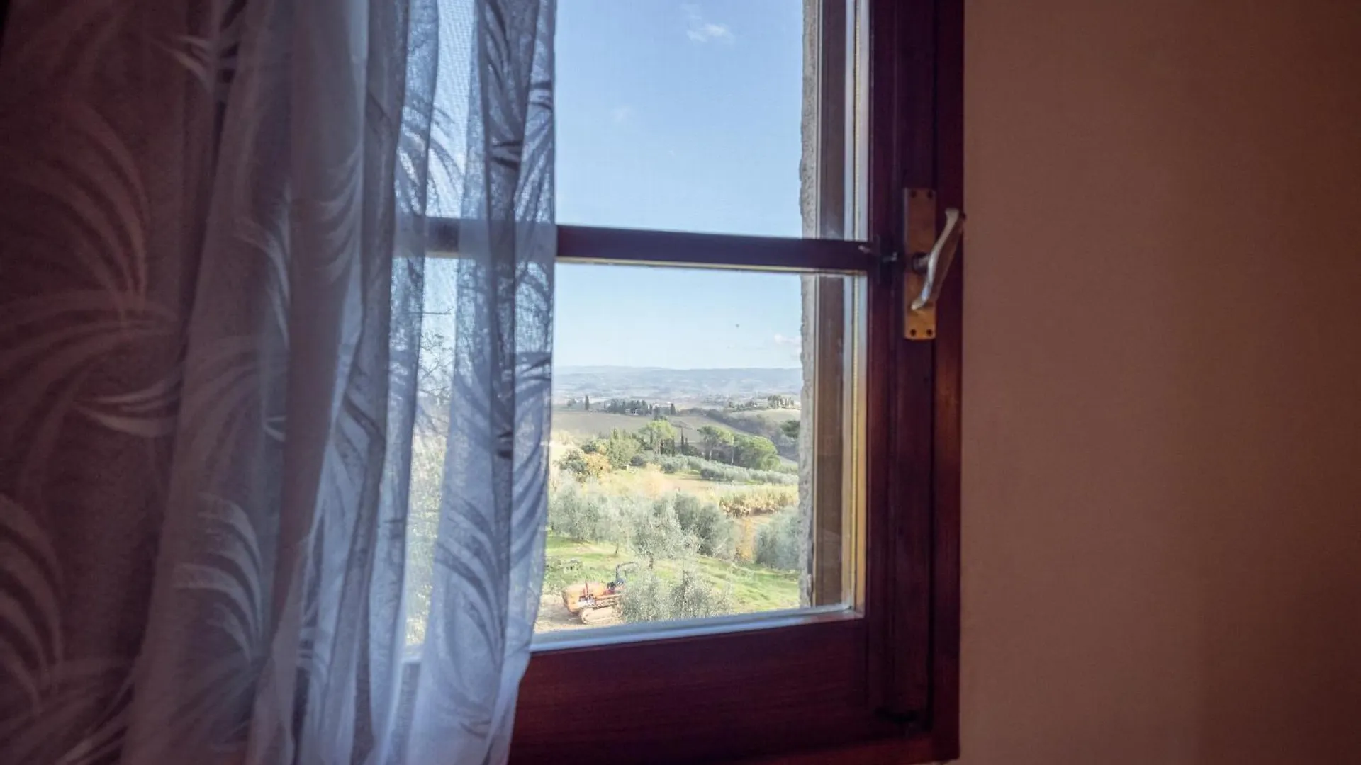Spacious Estate In San Gimignano 0*,  Italy