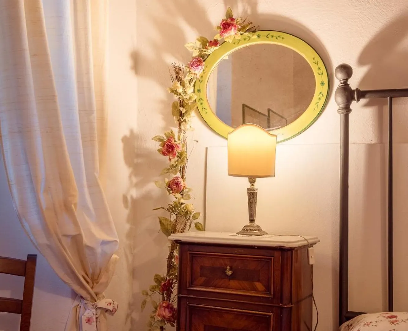 Spacious Estate In San Gimignano